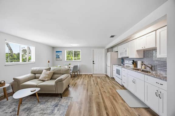 101 E. Riverview Ave - Image 3